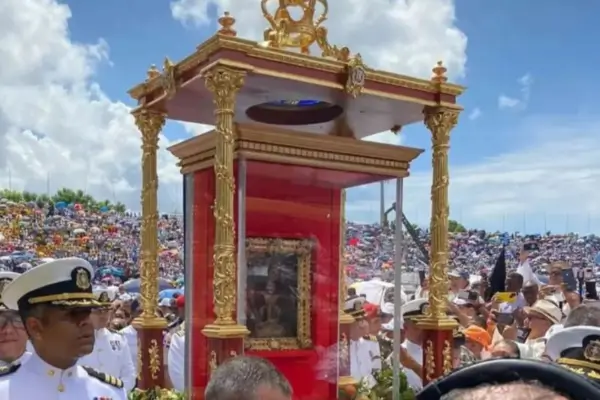 Tradições culturais na festa de Nossa Senhora da Altagracia na República Dominicana