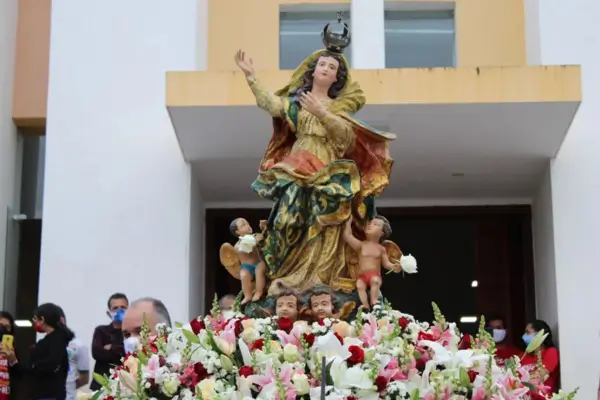 Festival de Nossa Senhora da Assunção em Regiões Costeiras
